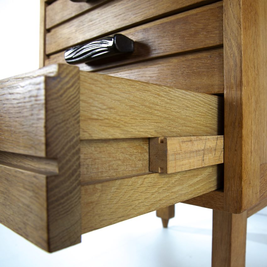 3-drawers oak desk Guillerme et Chambron Votre maison - img4