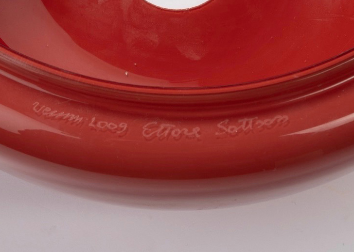 Signature-1-ligne-with-artist Signature with artist nam Venini
