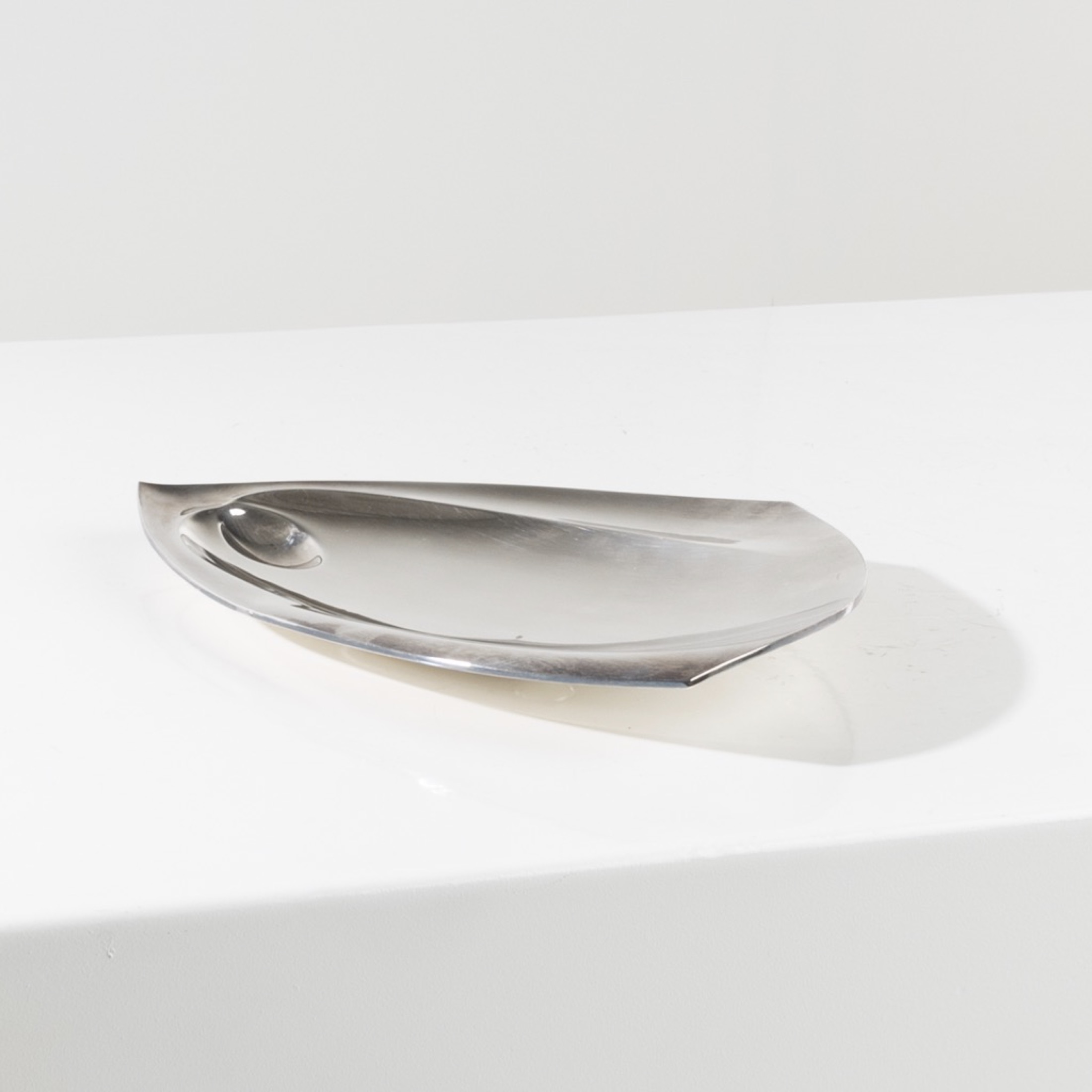 Silver dish by Tapio Wirkkala - img_01