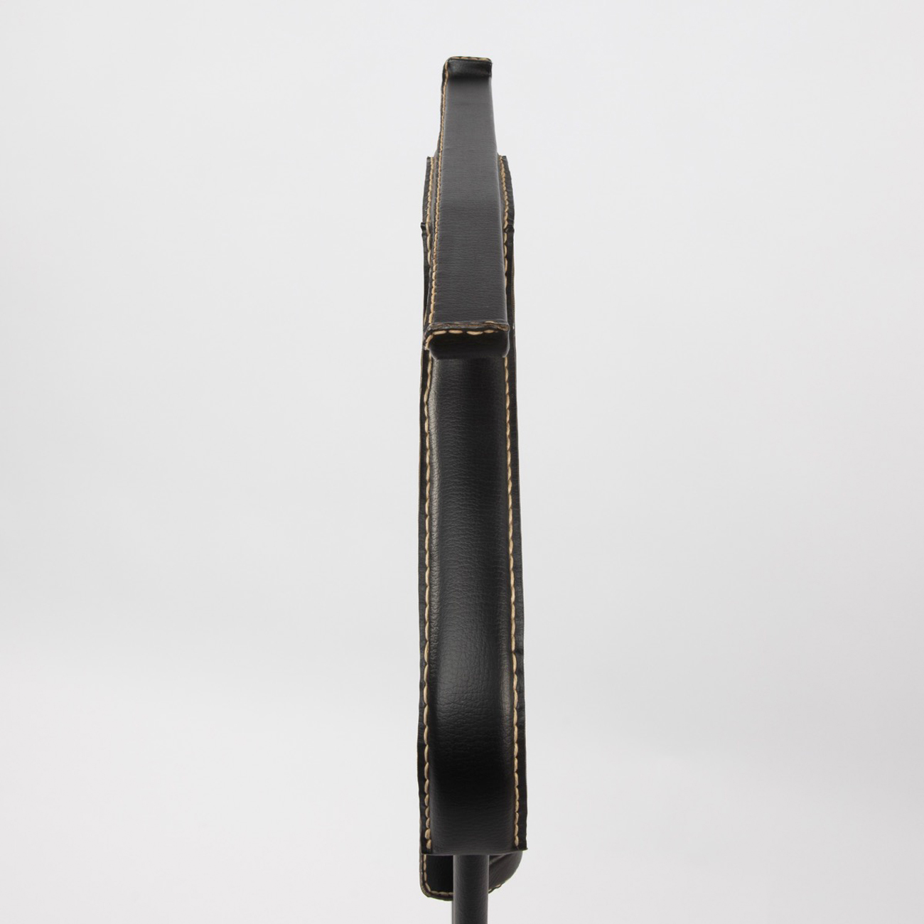 Mute Valet by Jacques Adnet - img01