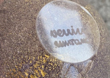 Venini-2-lines-Venini-Murano-signature