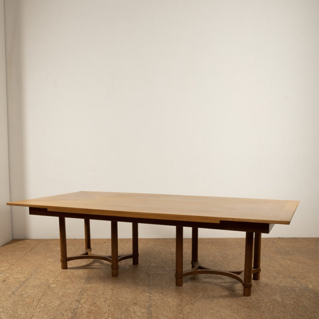 Very large dining room table by André Arbus - img01