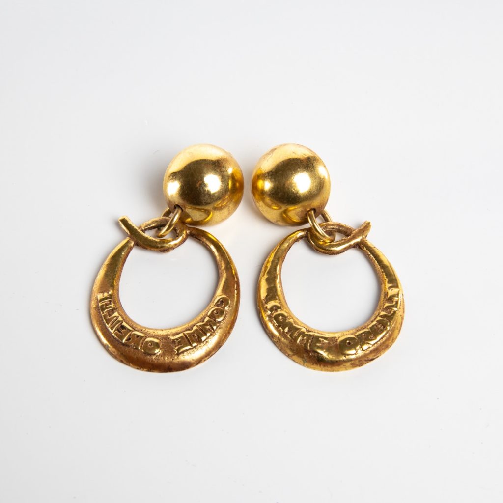 O comme oreille pair of earrings in gilded bronze Line Vautrin France - 07