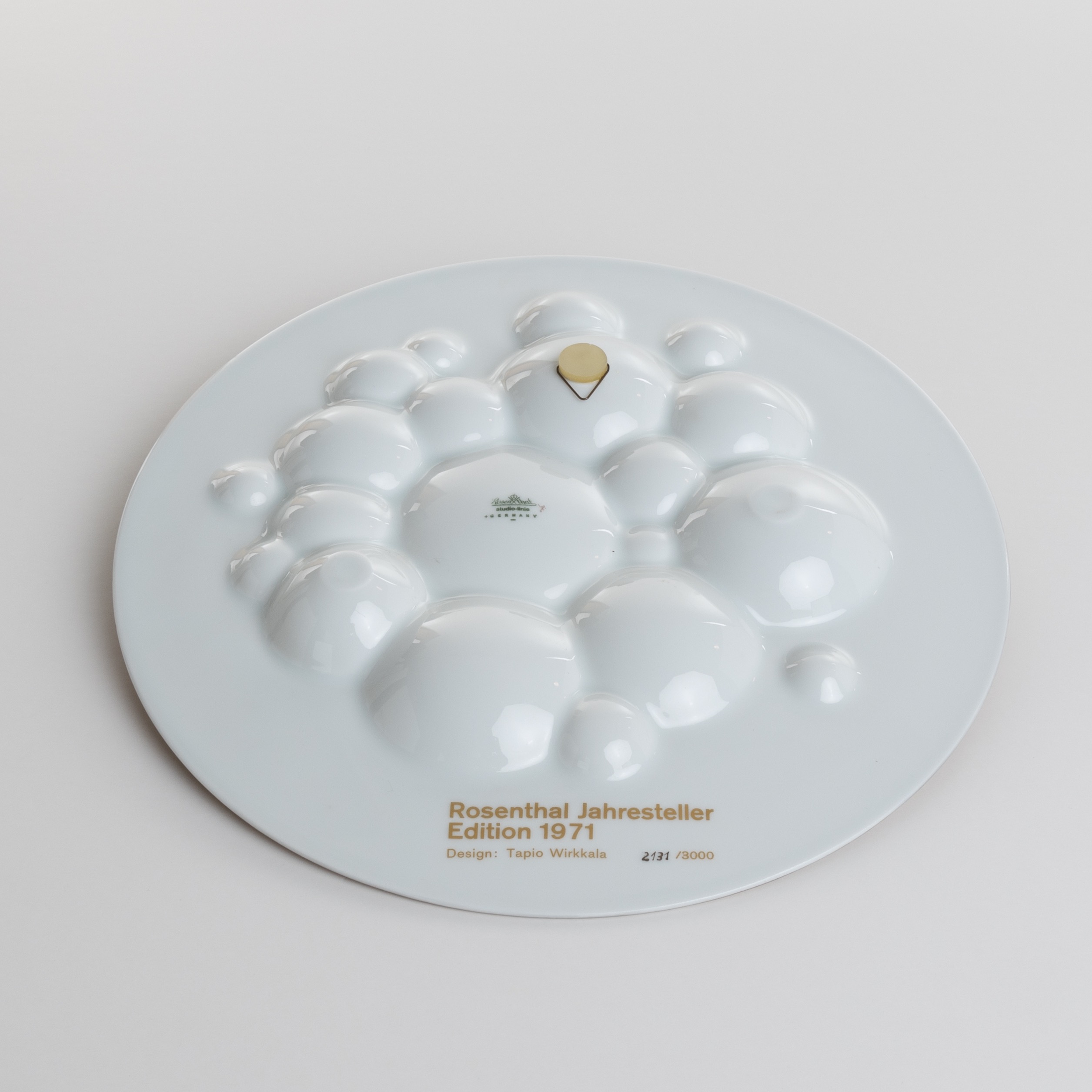 Porcelain wall decoration by Tapio Wirkkala - annual limited edition 1971 for Rosenthal Germany - 05