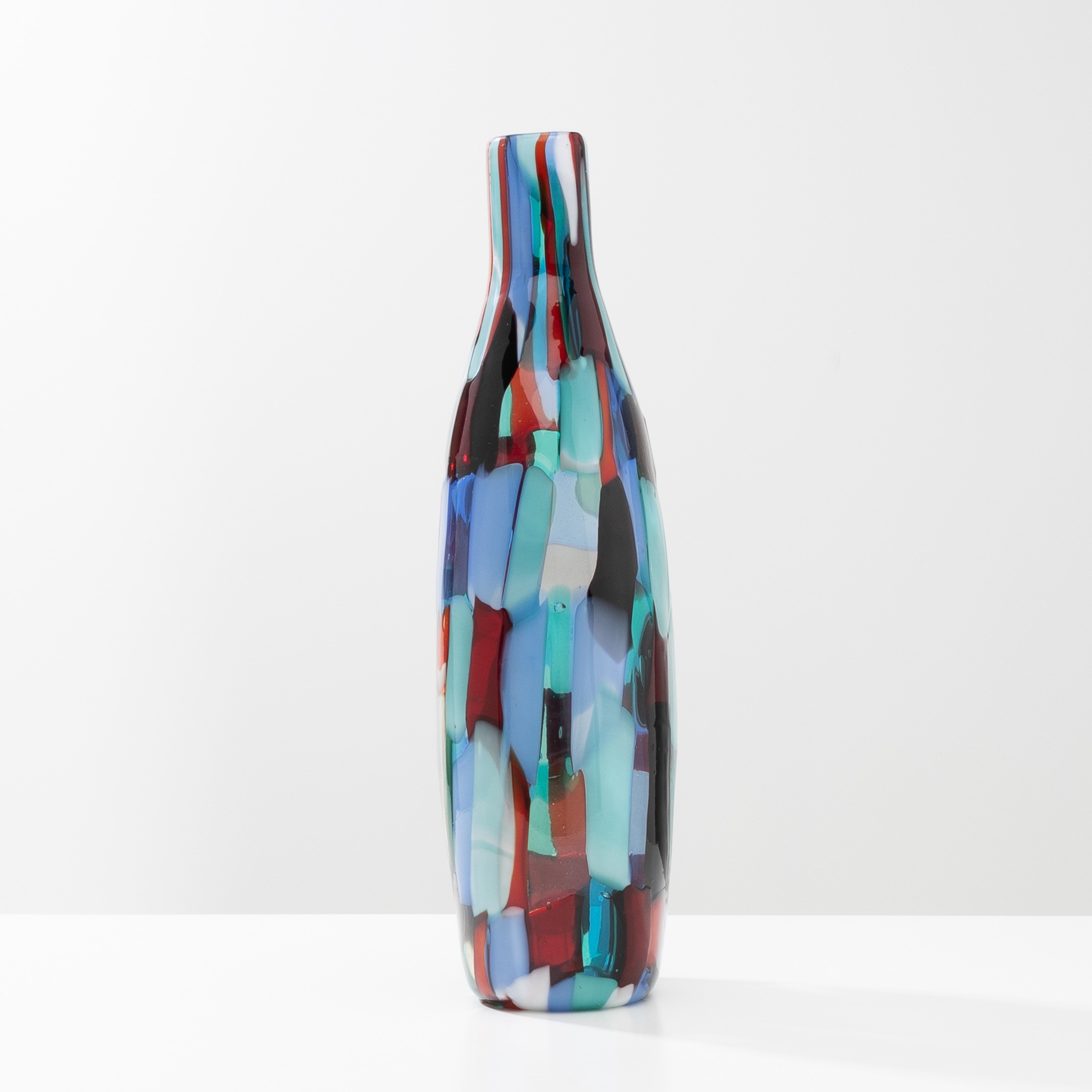 Pezzato arlechino bottle shaped vase by Fulvio Bianconi - model 4319 - Venini Murano - Italy -03