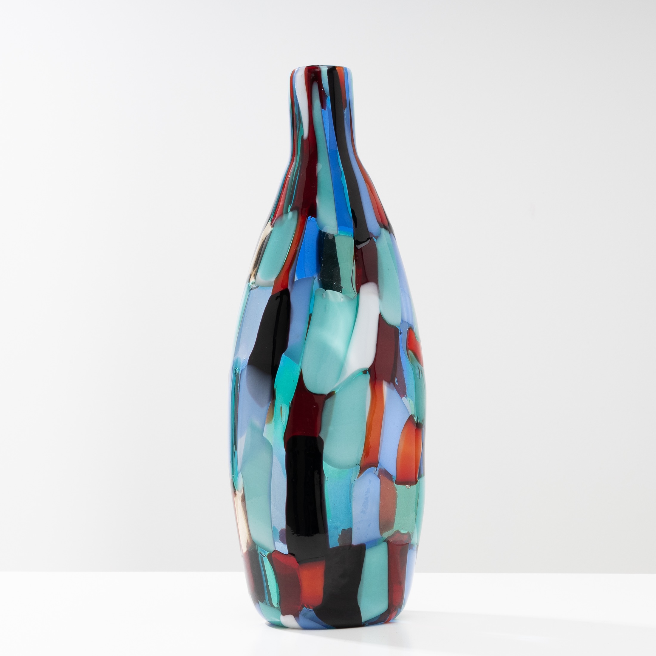 Pezzato arlechino bottle shaped vase by Fulvio Bianconi - model 4319 - Venini Murano - Italy -04