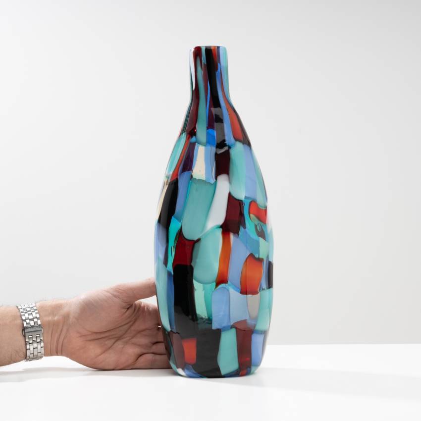 Pezzato arlechino bottle shaped vase by Fulvio Bianconi - model 4319 - Venini Murano - Italy -05