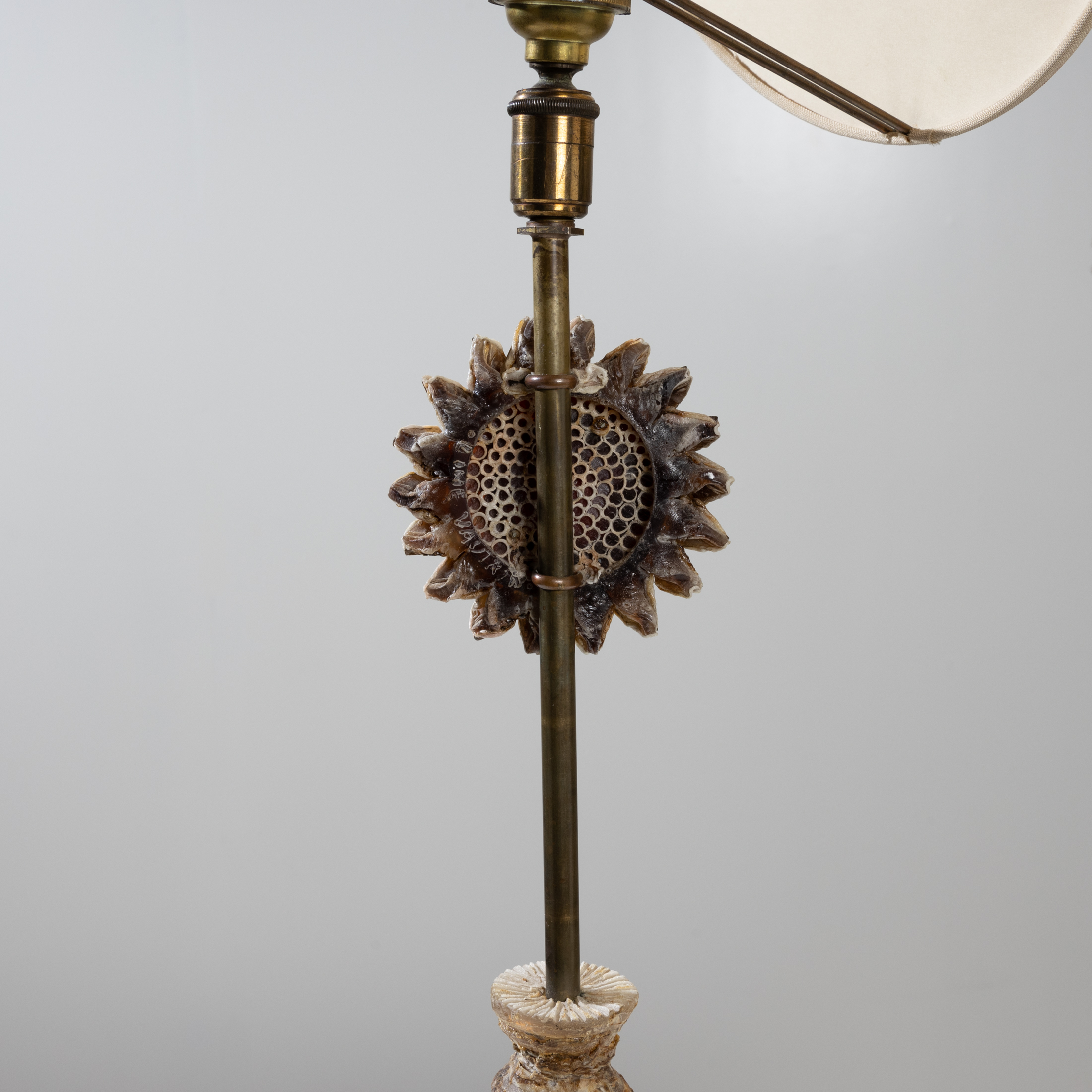 UF03_14 Lampe Fleur Talosel table lamp Line Vautrin -5