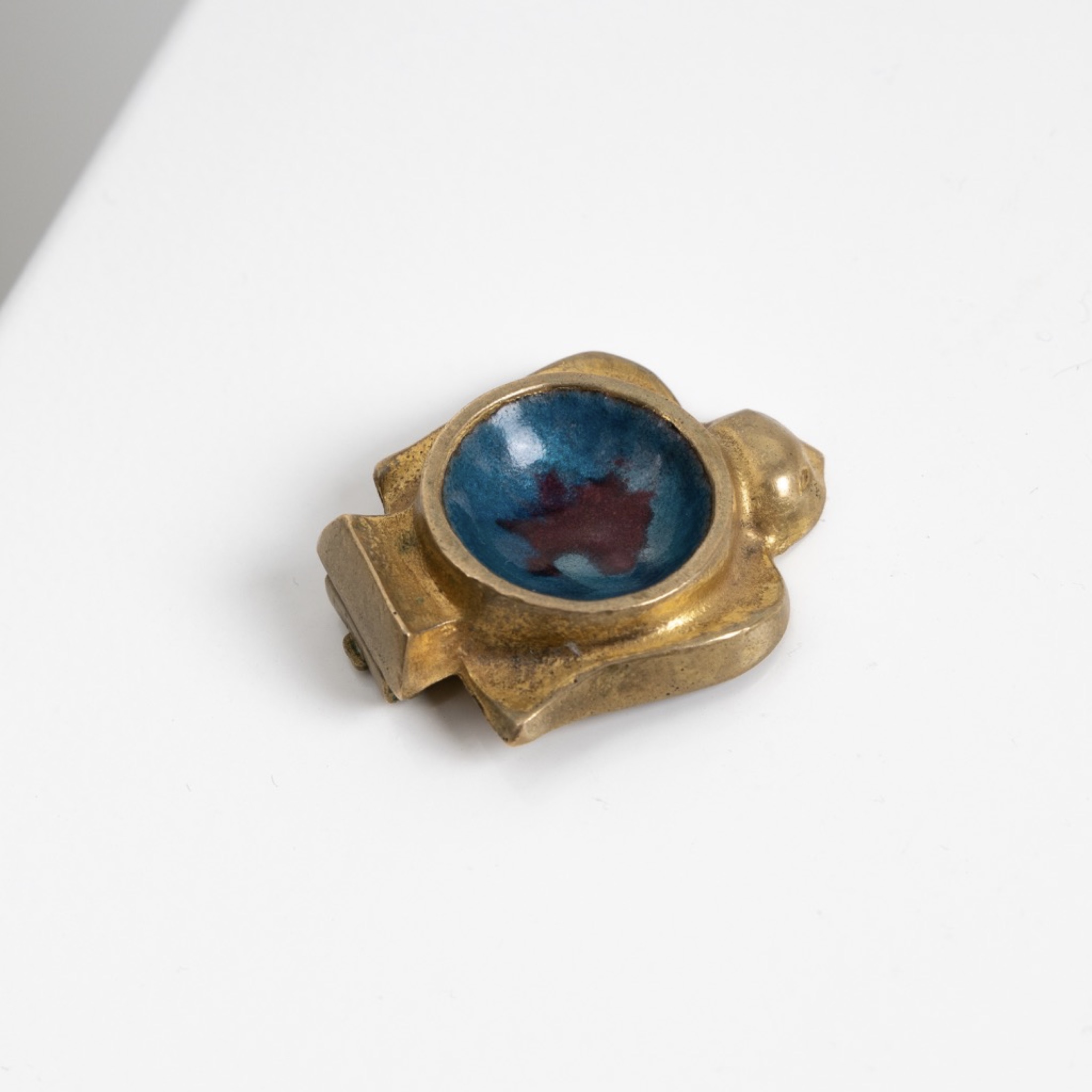 ZF25 La Colombe de la Paix brooch Line Vautrin-92