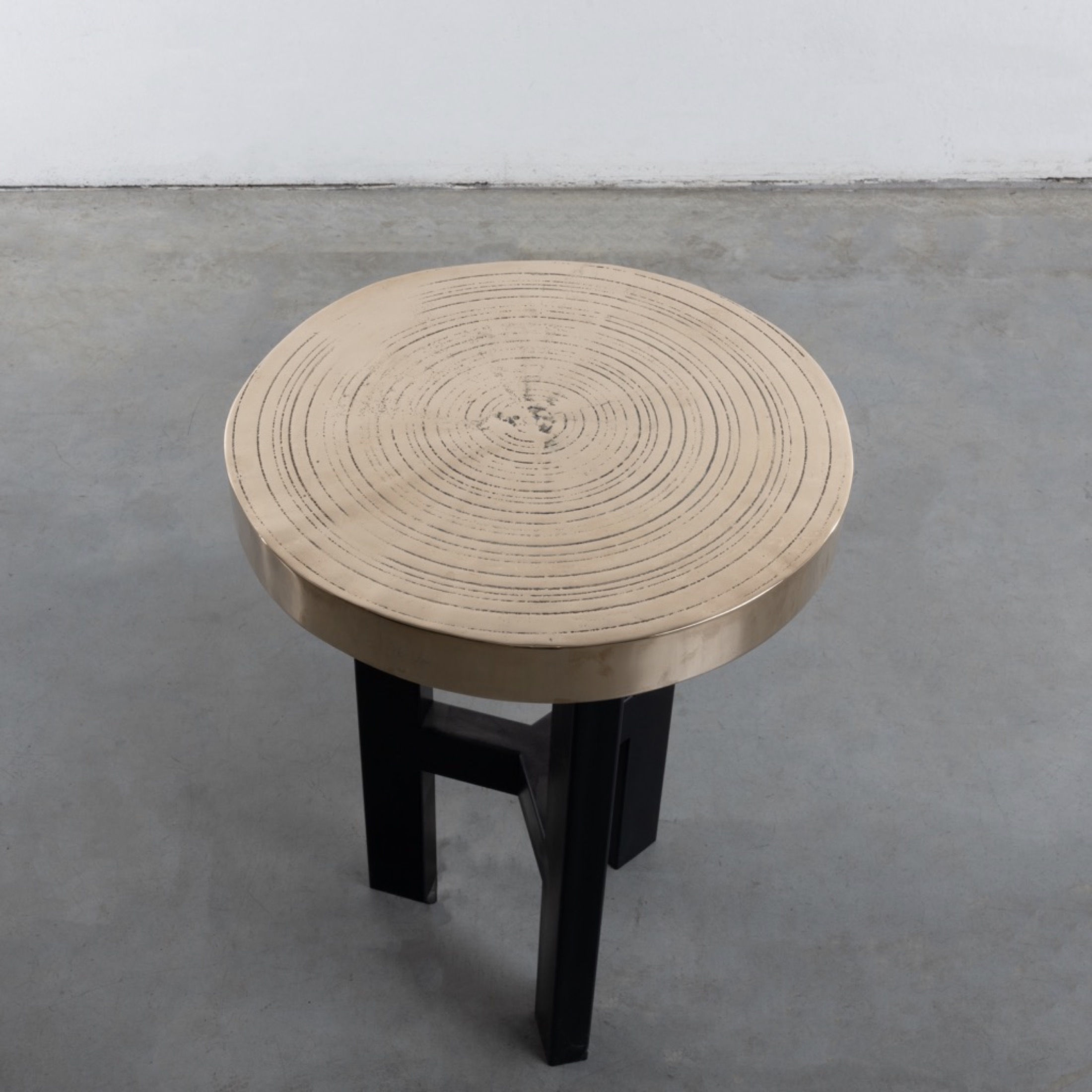 Goutte d'eau (teardrop) by Ado Chale - Pair of high tables or pedestal tables in cast bronze