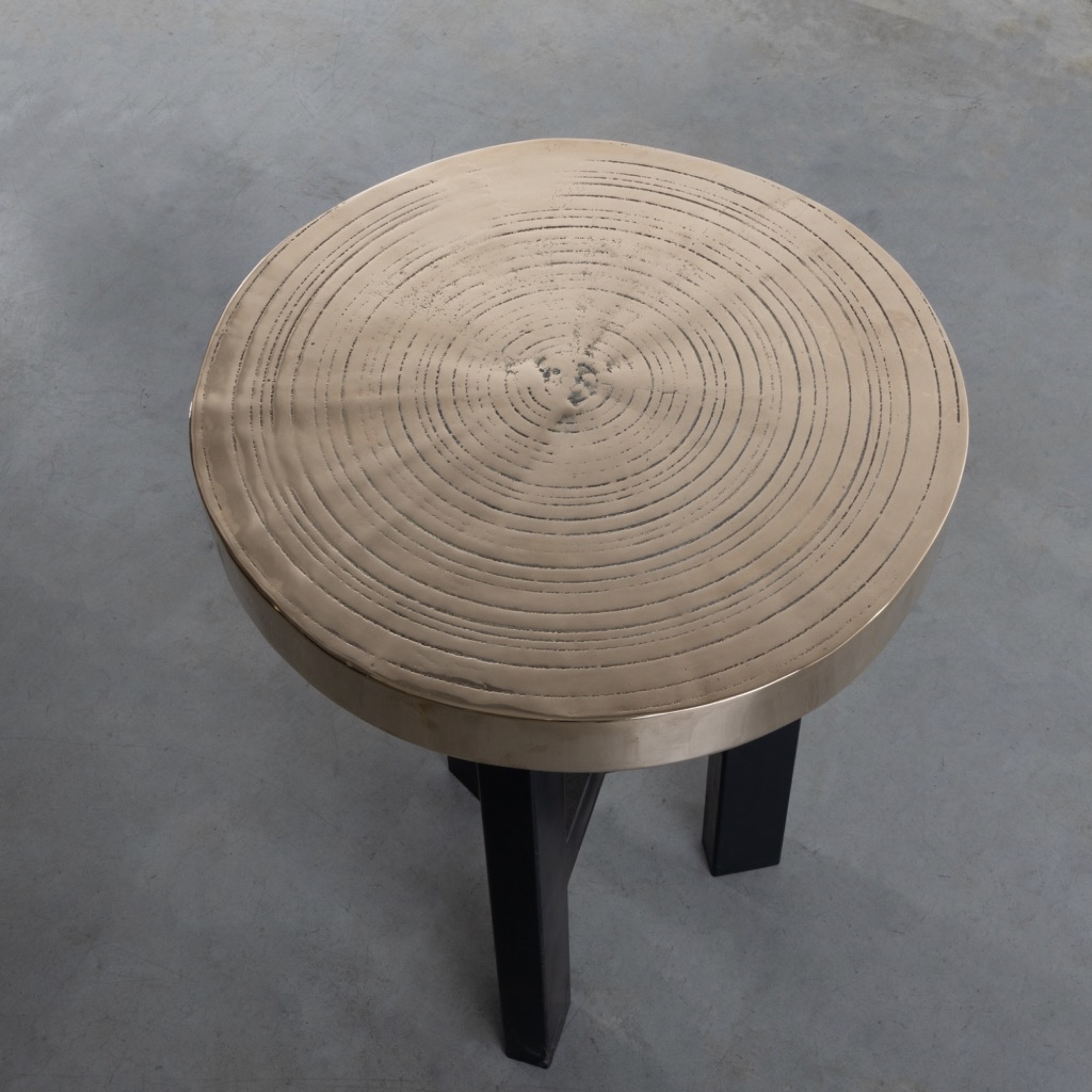 Goutte d'eau (teardrop) by Ado Chale - Pair of high tables or pedestal tables in cast bronze