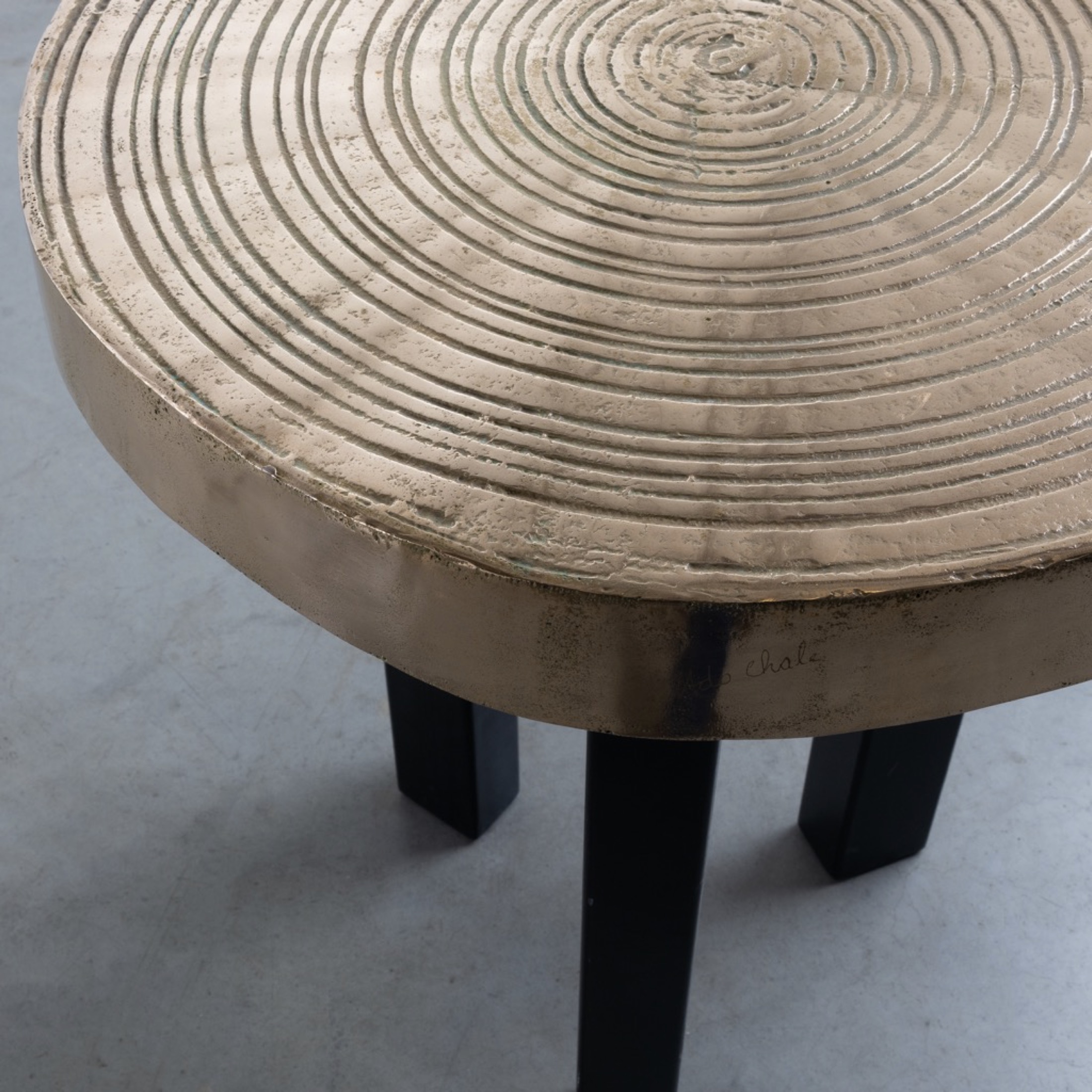 Goutte d'eau (teardrop) by Ado Chale - Pair of high tables or pedestal tables in cast bronze