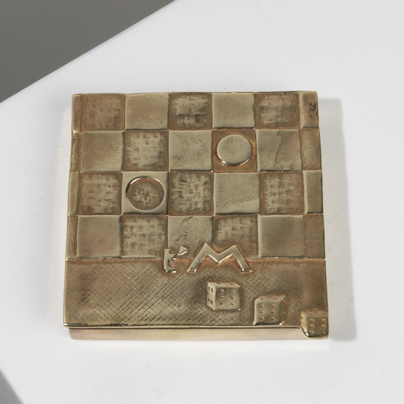 UF09_50 Je t'aime beaucoup gilt bronze compact Line Vautrin
