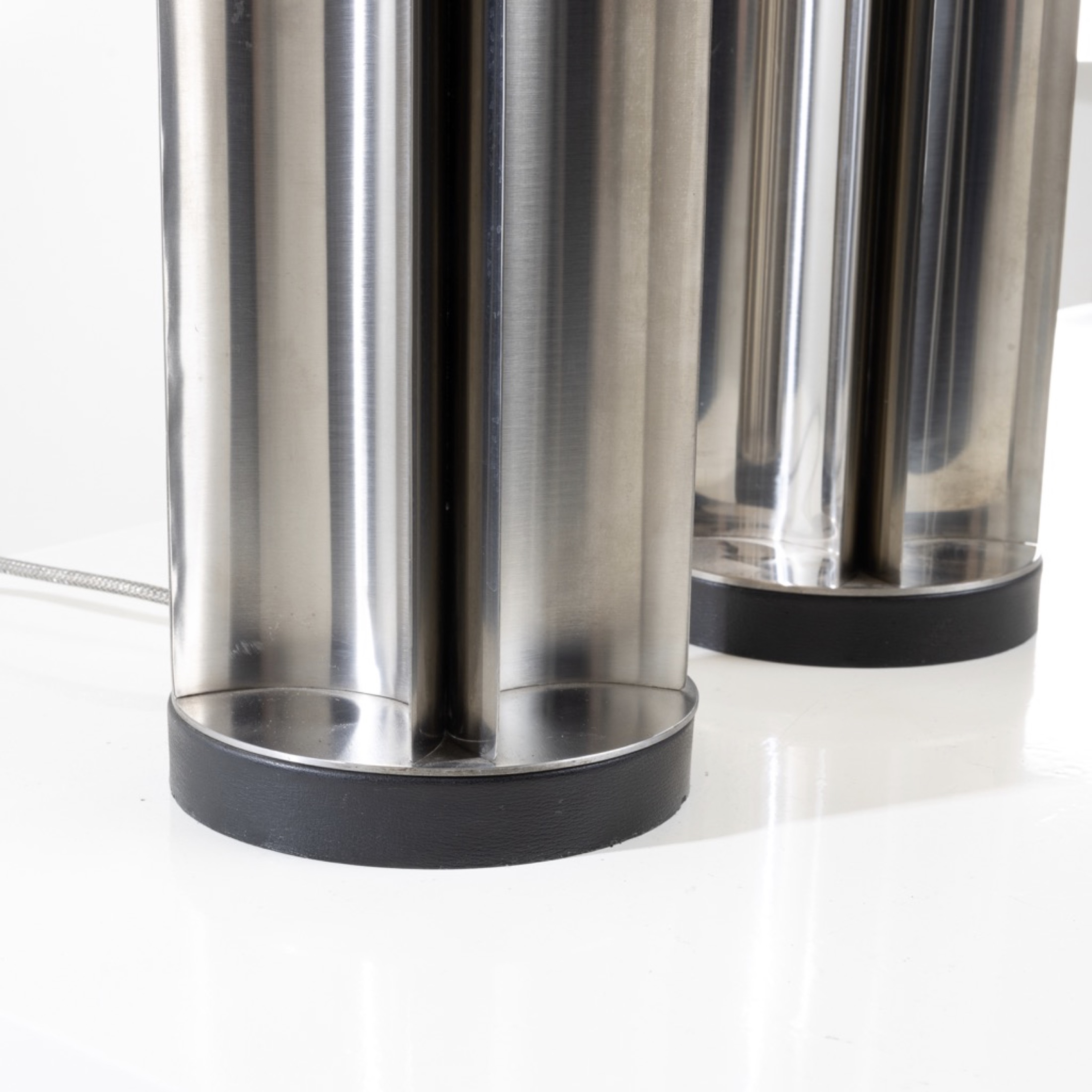 Orgues by Maison Charles - Pair of stainless steel table lamps