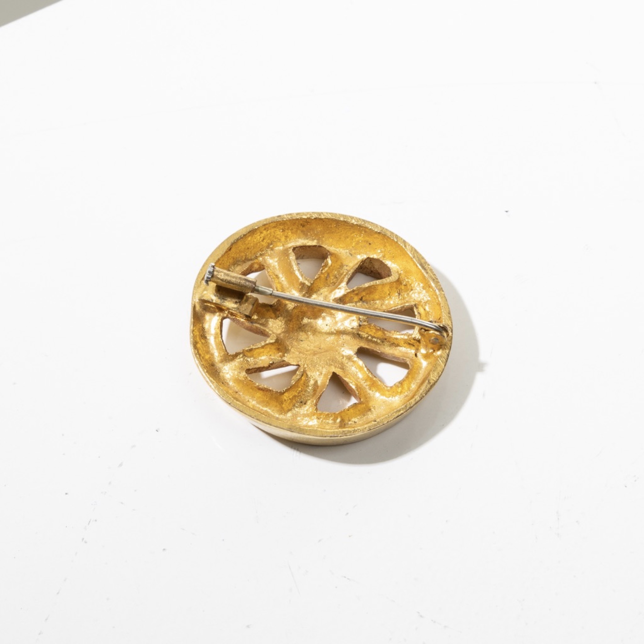 The Wheel of the Sun Line Vautrin brooch - IMG_010