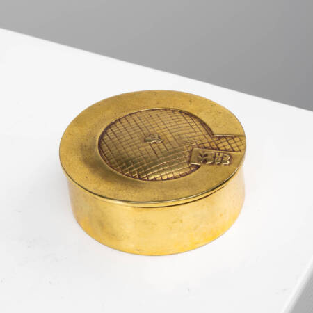 J'ai grand appétit de vous - I have a big appetite for you by Line Vautrin - gilt bronze box - IMG-008